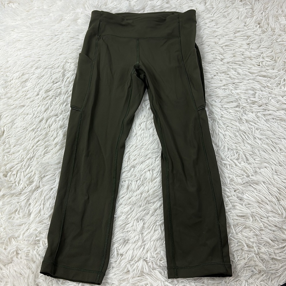 Lululemon Speed Up Crop (21") Dark Olive